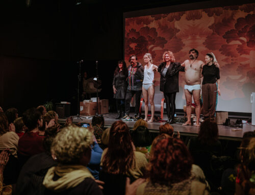 Premijera multimedijalne kazališne predstave Zakopana čuda sinoć rasprodala Kuću umjetnosti Arsen